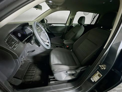 Used 2022 Volkswagen Tiguan S image 13