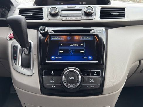 Used 2016 Honda Odyssey EX image 31