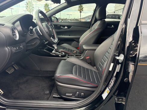 Used 2023 Kia Forte GT w/ GT2 Package image 13