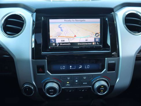 Used 2015 Toyota Tundra Limited image 23