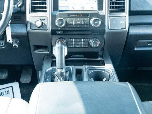 Used 2017 Ford F150 XLT w/ Equipment Group 302A Luxury AWD/4WD image 35