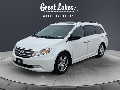 Used 2012 Honda Odyssey Touring image 1