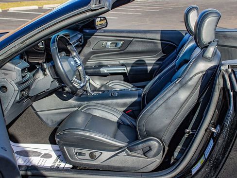 Used 2024 Ford Mustang Premium image 14