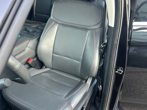 Used 2025 Ford Expedition Max Active RWD image 5