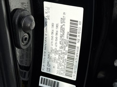 Certified 2023 Toyota Tacoma SR5 image 29