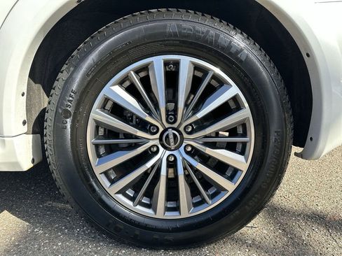 Used 2023 Nissan Armada SL w/ Captain's Chairs Package image 34