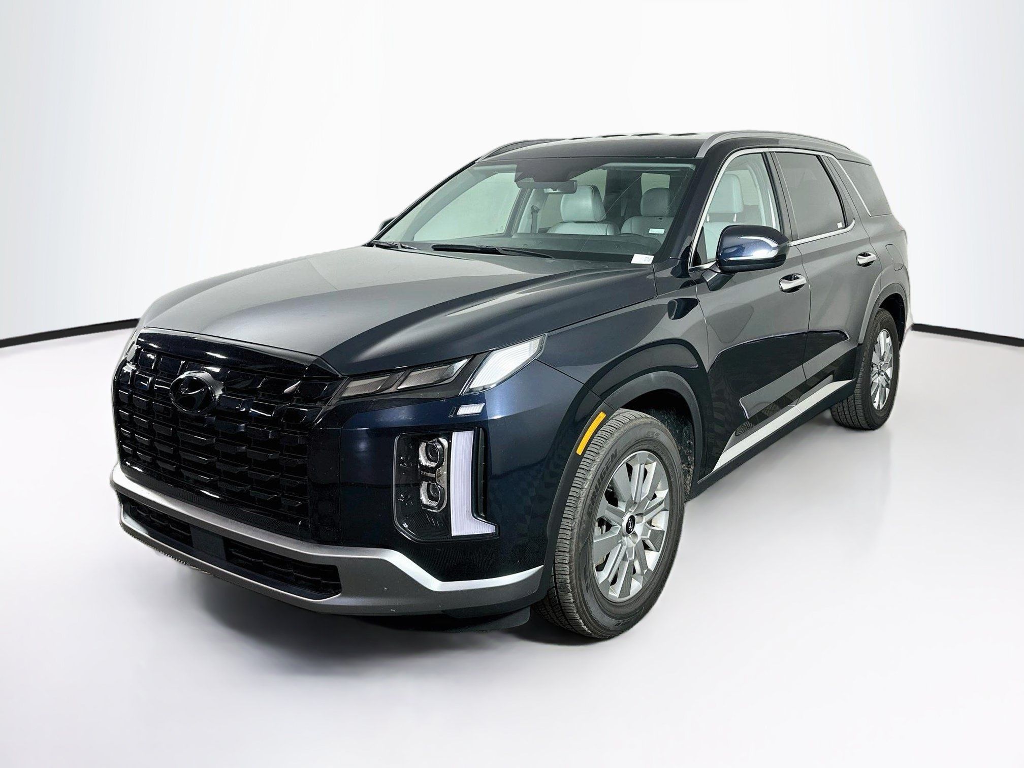 Used 2025 Hyundai Palisade SEL AWD/4WD image 3