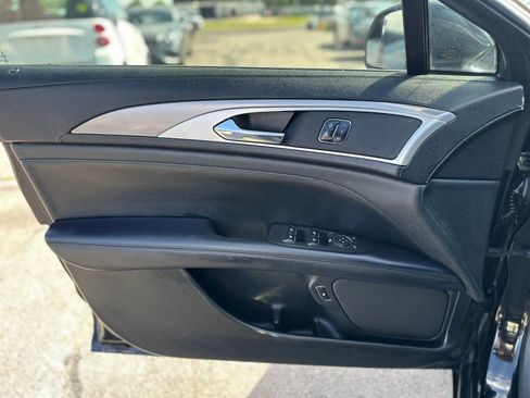 Used 2017 Lincoln MKZ Premiere FWD image 20