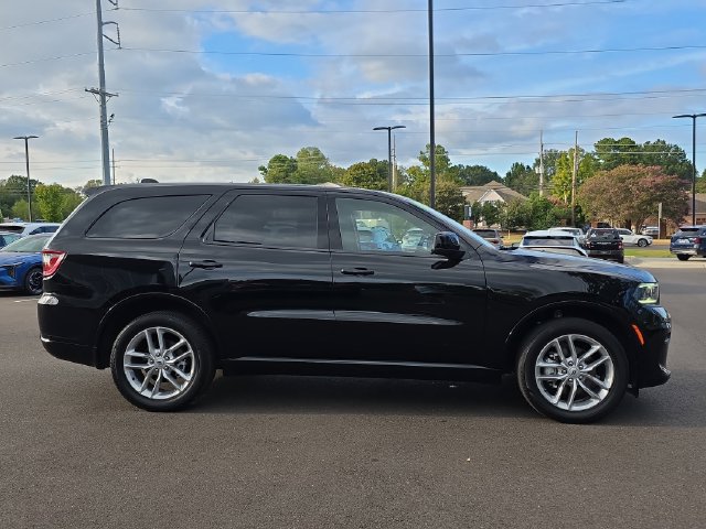 Used 2025 Dodge Durango GT AWD/4WD image 2