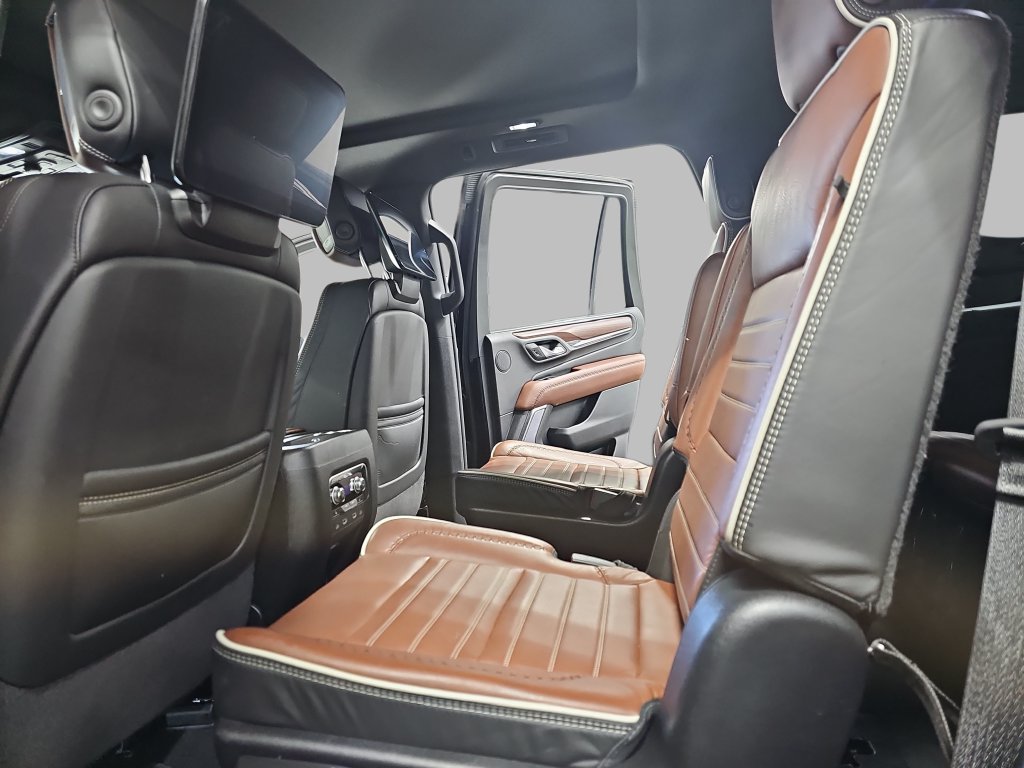 Certified 2023 GMC Yukon Denali Ultimate AWD/4WD image 21