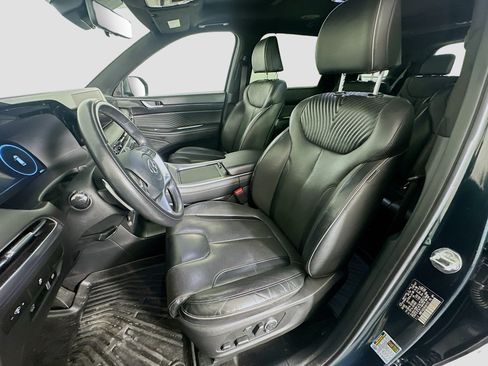 Used 2024 Hyundai Palisade Calligraphy FWD image 13