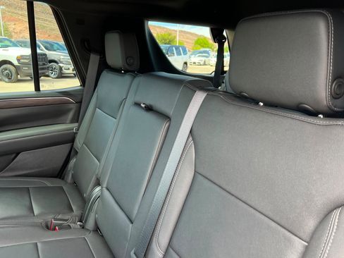 Used 2023 Chevrolet Tahoe LT w/ Luxury Package AWD/4WD image 21