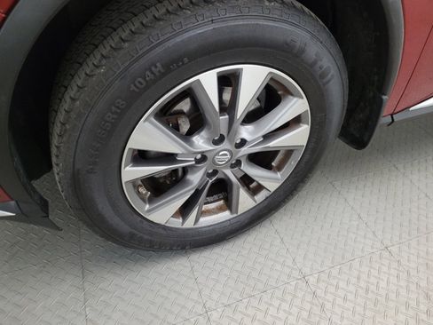 Used 2016 Nissan Murano SV w/ Premium Package AWD/4WD image 31