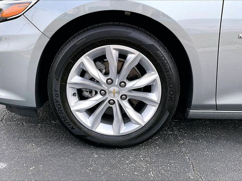 Used 2024 Chevrolet Malibu LT image 8