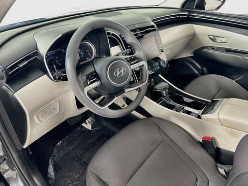 Used 2023 Hyundai Tucson SE AWD/4WD image 9