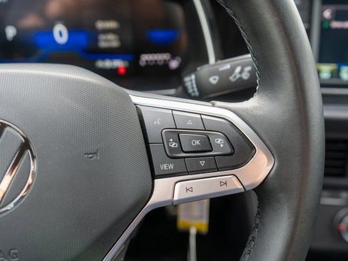 Used 2024 Volkswagen Jetta Sport image 24