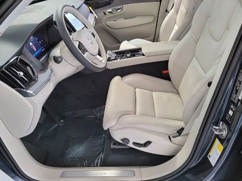 New 2026 Volvo XC90 B6 Ultra w/ Protection Package AWD/4WD image 11