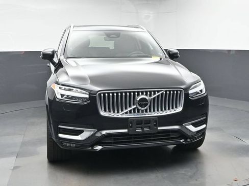 Used 2024 Volvo XC90 B6 Ultimate w/ Protection Package Premier AWD/4WD image 2