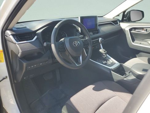 Certified 2025 Toyota RAV4 XLE w/ Convenience Package image 14