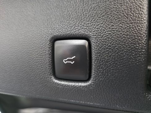 Used 2023 Ford Escape ST-Line Select AWD/4WD image 18