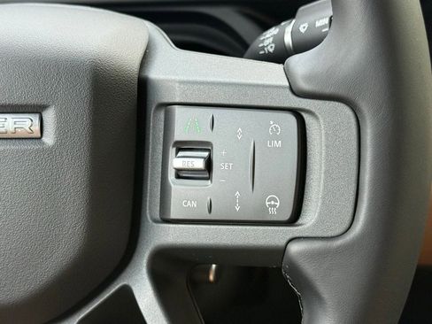 New 2026 Land Rover Defender 130 X-Dynamic SE AWD/4WD image 20