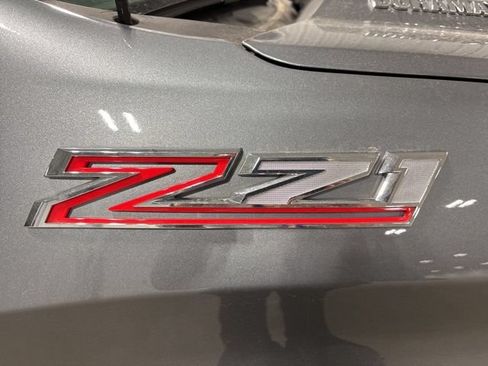 Used 2020 Chevrolet Silverado 1500 LTZ AWD/4WD image 13