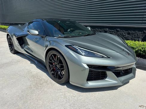 Used 2024 Chevrolet Corvette Z06 w/ LPO, Roadside Safety Package RWD image 12