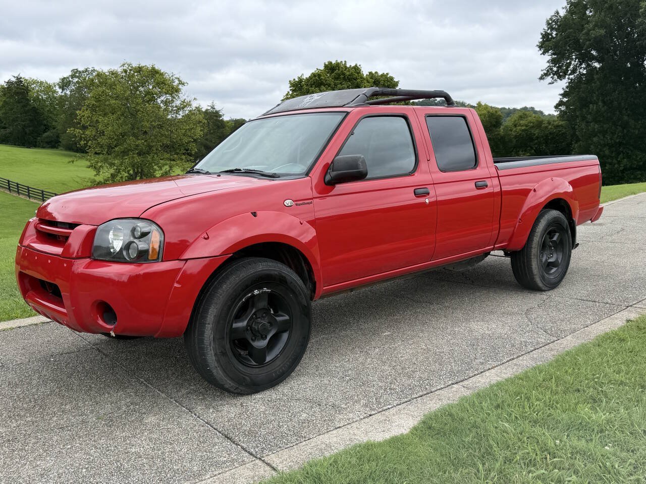 Used 2002 Nissan Frontier SVE AWD/4WD image 5