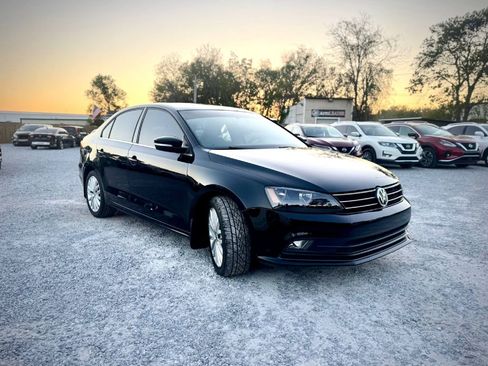 Used 2015 Volkswagen Jetta SE image 5
