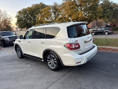 Used 2018 Nissan Armada SL w/ Premium Package image 4