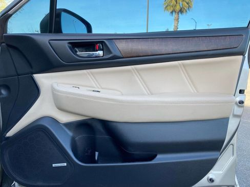 Used 2018 Subaru Outback 2.5i Limited image 14