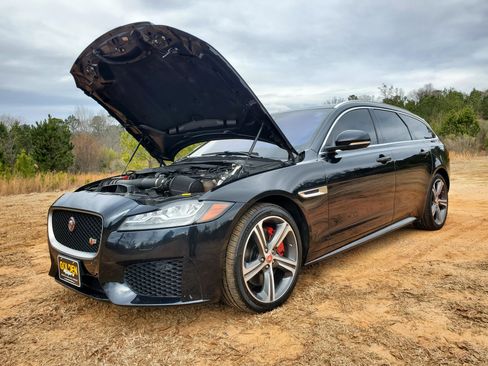 Used 2018 Jaguar XF First Edition image 20