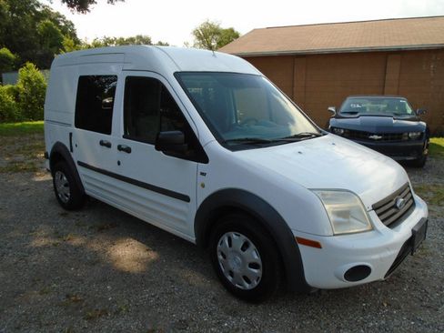Used 2011 Ford Transit Connect XLT FWD image 3