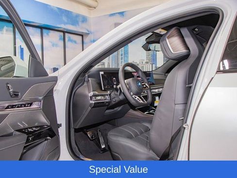 Used 2025 BMW 750e xDrive w/ Executive Package AWD/4WD image 13