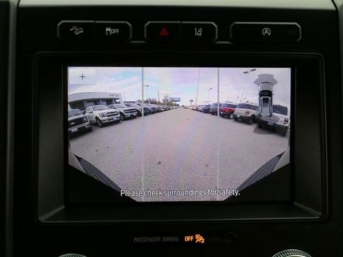 Used 2020 Ford Expedition Max Limited image 23