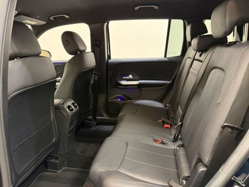 Used 2024 Mercedes-Benz GLB 250 image 17