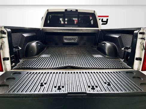 Used 2020 RAM 2500 Laramie w/ Chrome Appearance Group AWD/4WD image 25