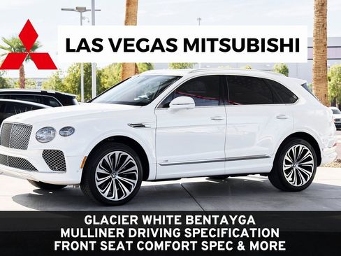 Used 2022 Bentley Bentayga image 1