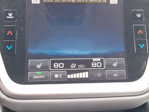 Certified 2025 Subaru Outback Limited w/ Popular Package #2 image 16