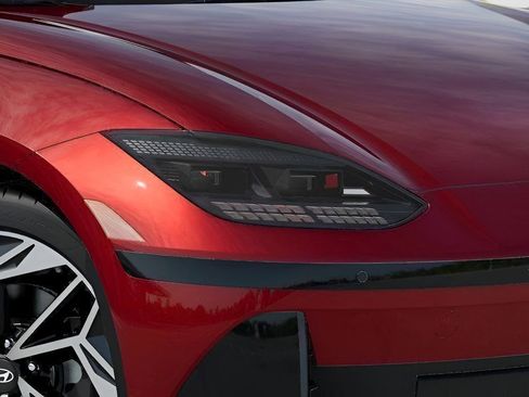 New 2025 Hyundai Ioniq 6 SEL image 9