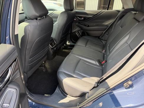 Used 2024 Subaru Outback Limited AWD/4WD image 19