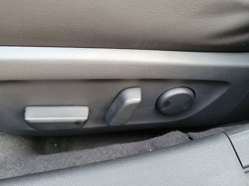 New 2026 MAZDA MAZDA3 2.5 S Hatchback w/ Premium Pkg image 17