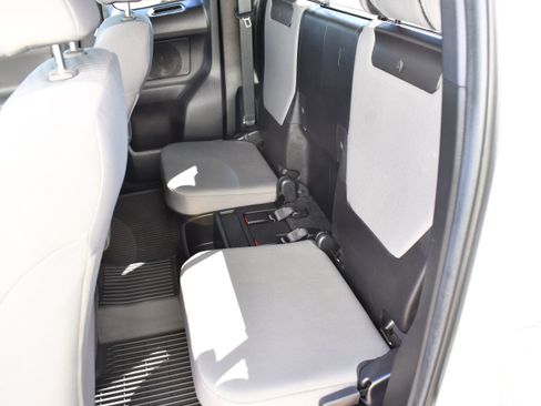 Used 2023 Toyota Tacoma SR RWD image 21