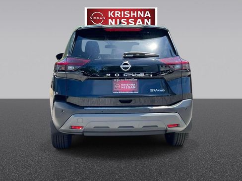 Used 2023 Nissan Rogue SV AWD/4WD image 6