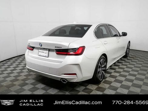 Used 2025 BMW 330i xDrive Sedan AWD/4WD image 3