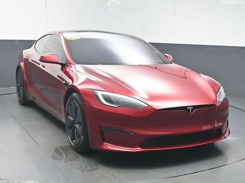 Used 2024 Tesla Model S AWD/4WD image 2