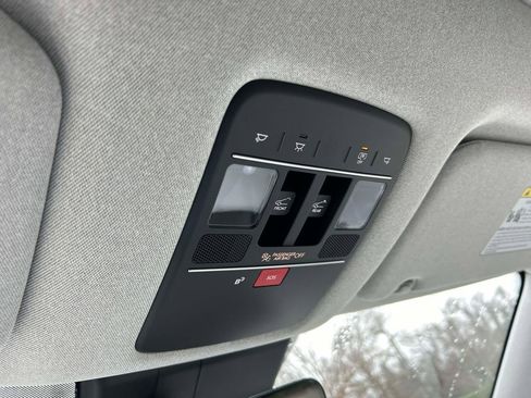 New 2026 Hyundai Palisade Limited image 36