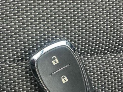 Used 2018 Chevrolet Traverse LT image 19