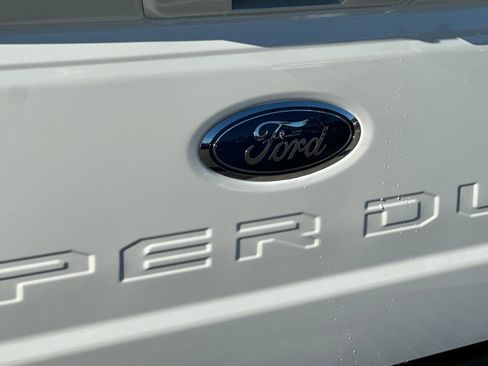 New 2026 Ford F350 Lariat image 25