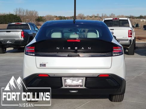 New 2026 Nissan Leaf SV+ w/ Floor Mat Package (SV+) image 9